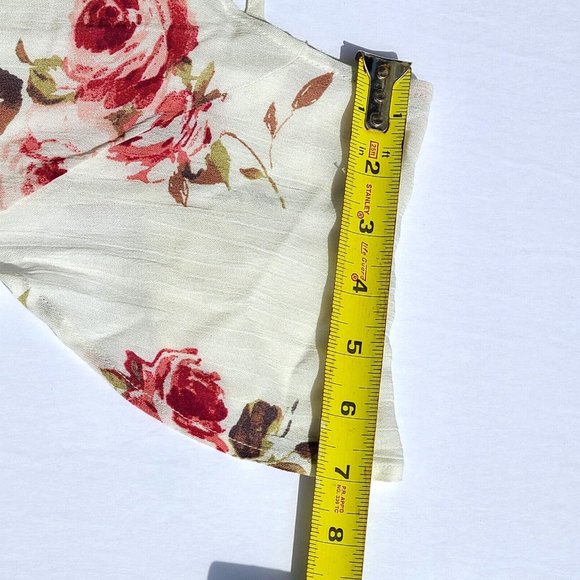 Active USA White Floral Blouse Size M Designed in Los Angeles Ruffle Flowy Artsy - Picture 7 of 9